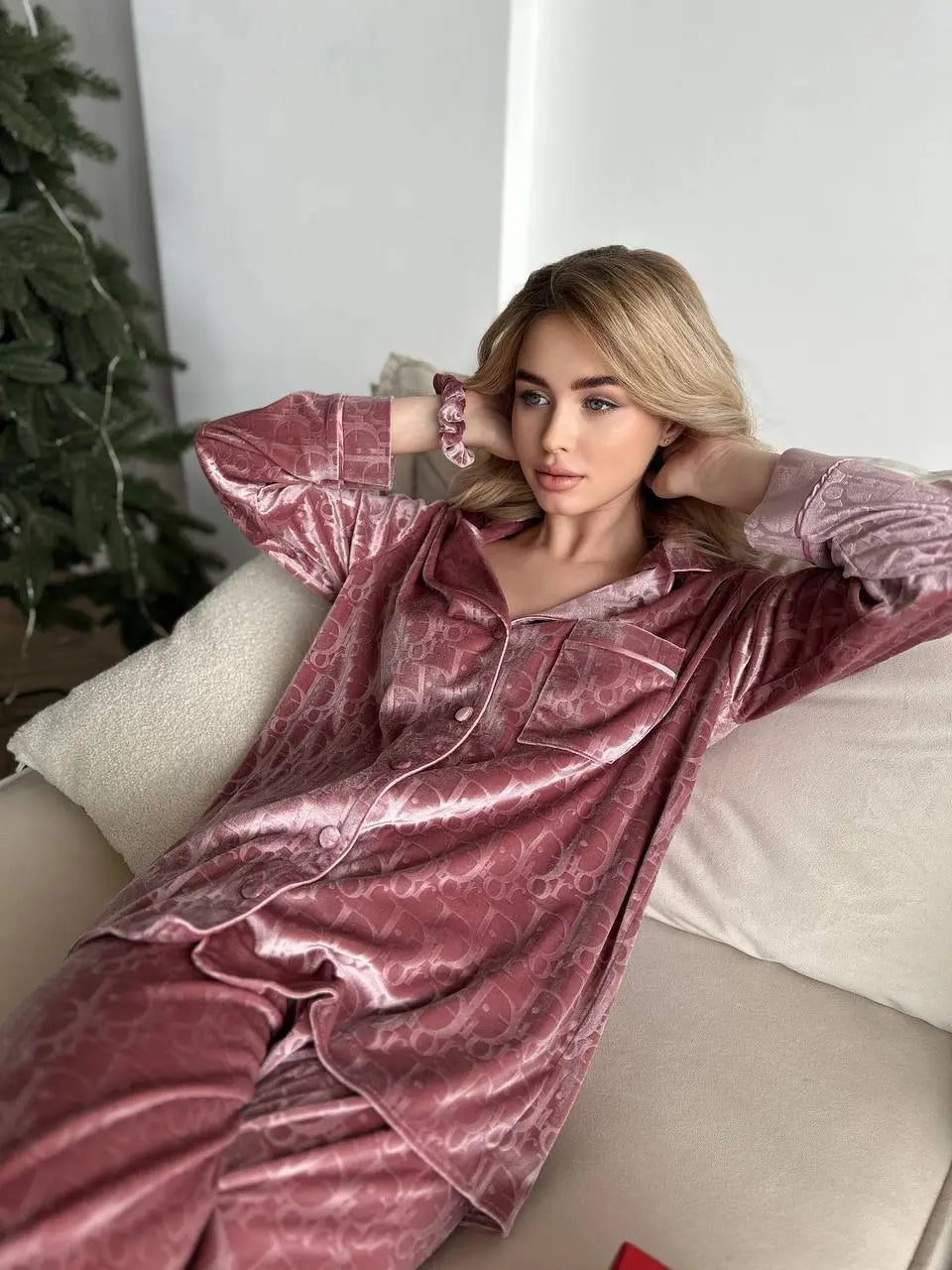 Kadın Keten Pijama Takımı – Doğal, Rahat ve Şık Ev Giyim Lessora